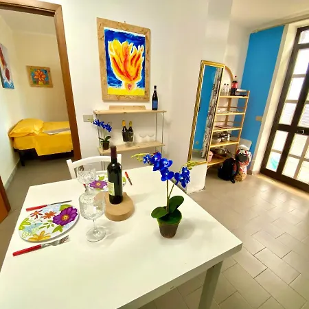 Apartment Casetta A 5 Minuti Dal Mare E Dal Centro! Gioiosa Ionica